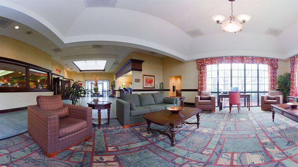 Holiday Inn Lumberton By Ihg Exterior foto
